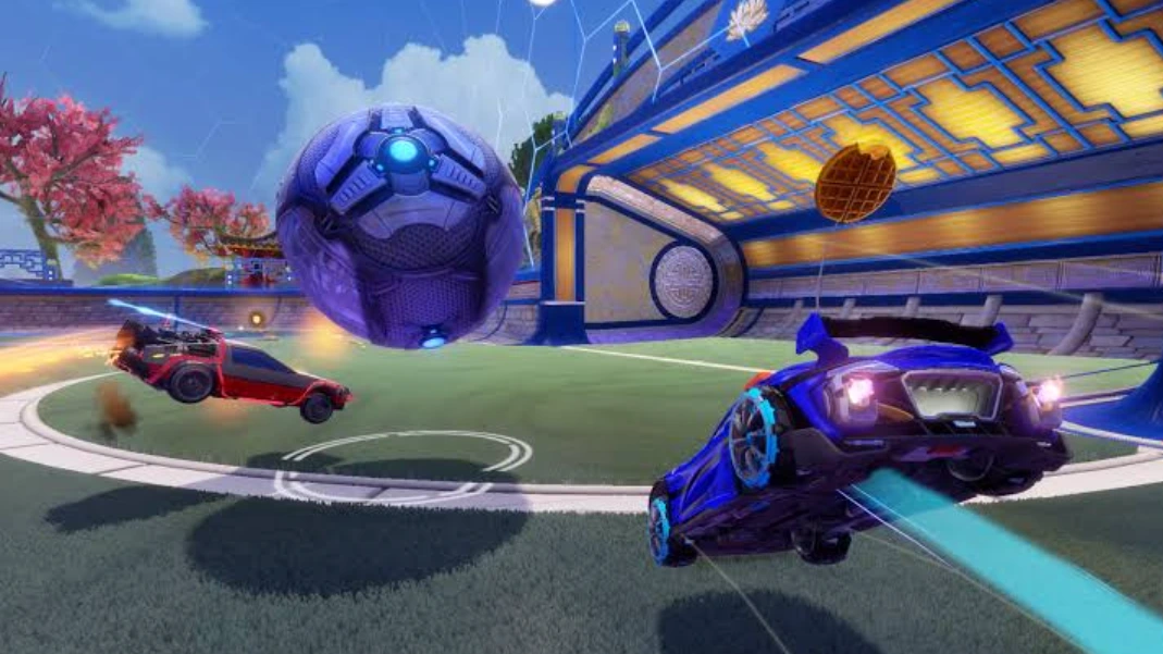Game Bola Terbaik PS5, Rasakan Serunya Pertandingan di Layar Lebar Rocket League Gameplay Image