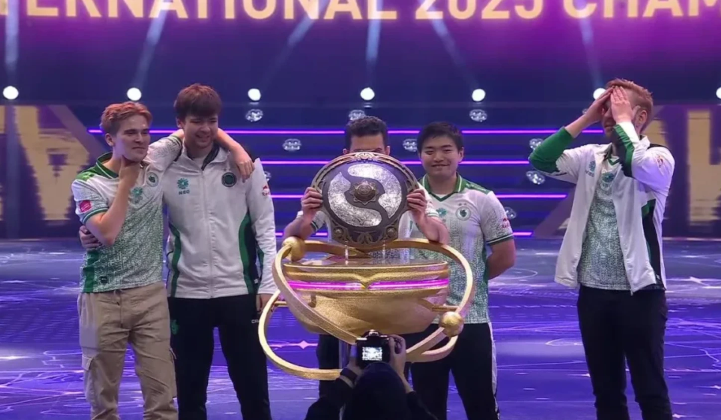 Analisis Falcons: Team Falcons menjadi organisasi pertama yang juara The International 2025 Dota 2 dan IEM Cologne Major 2026 CS2 dalam 12 bulan. Foto: Valve / PGL