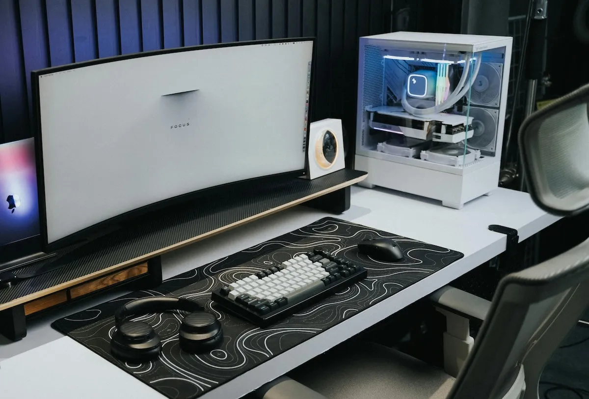Panduan memilih komponen PC gaming sesuai budget kamu.