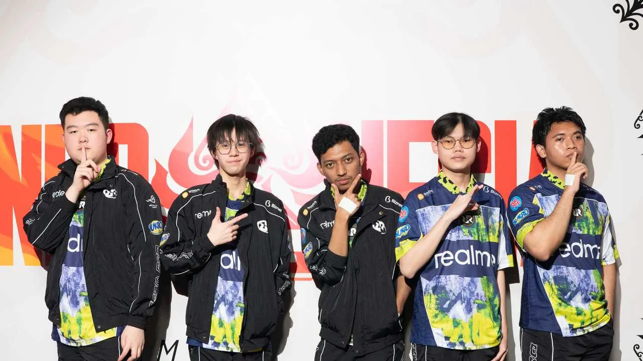Dualitas RRQ 2025: Gagal Total di MLBB, Bangkit di Honor of Kings RRQ Gagal di MPL S16, Namun Bangkit di HoK KIC 2025