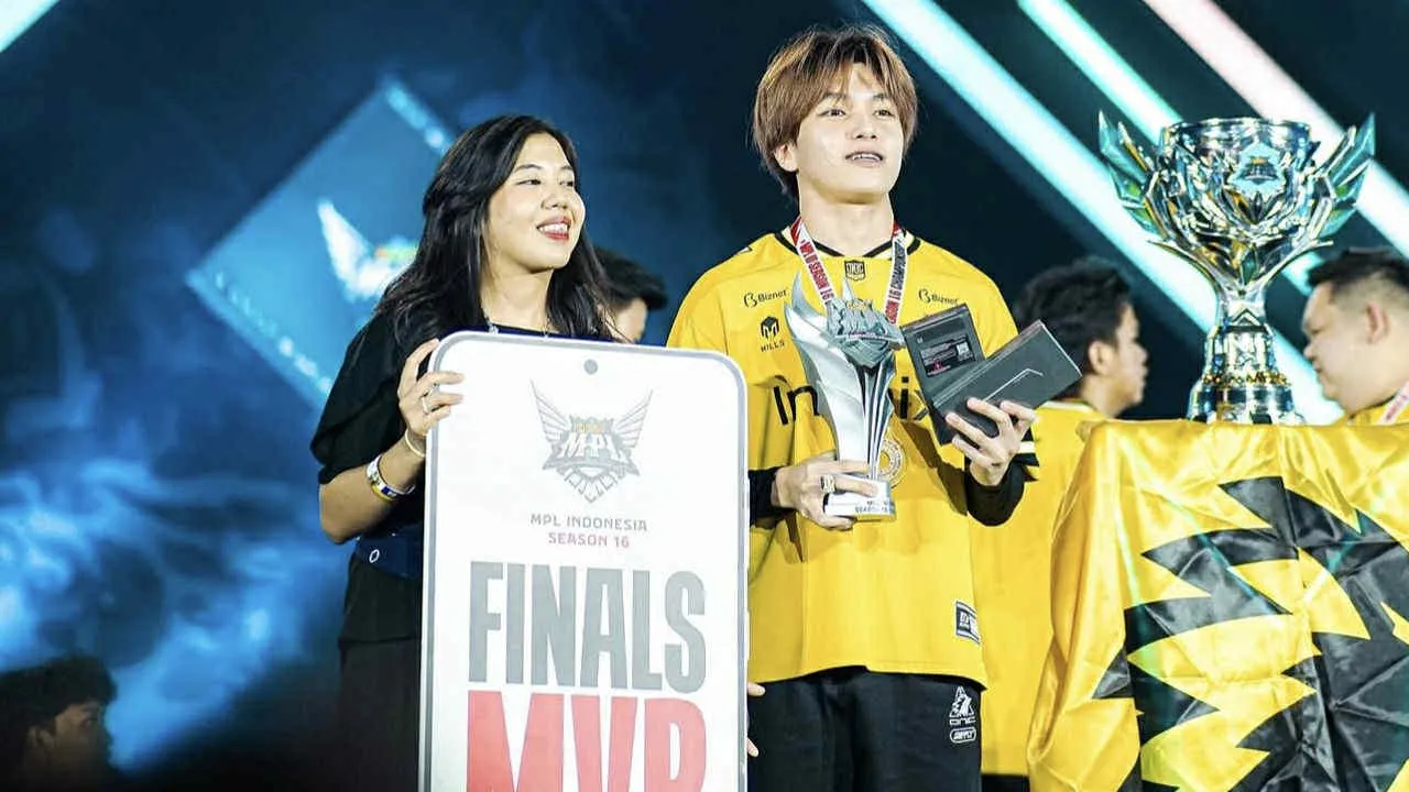 ONIC Kairi Raih MVP Finals MPL ID S16, Sukses Lengkapi Kemenangan Simak statistik dan aksi Kairi di laga final MPL S16.